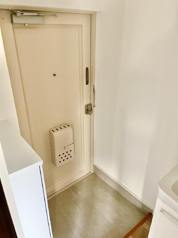 コントレールセンジュベースの玄関写真