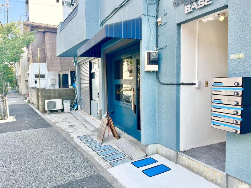 コントレールセンジュベースの外観写真