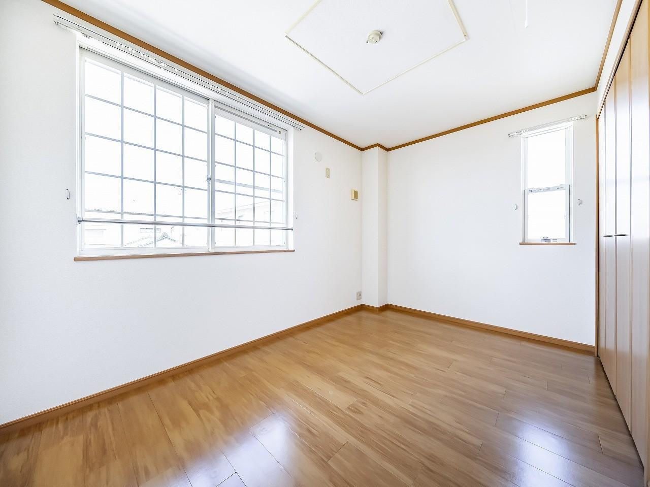 その他部屋・スペース　日当たりの良い洋室