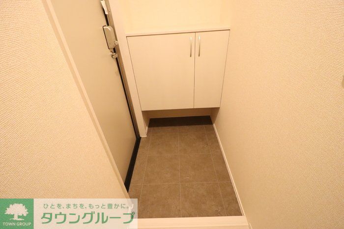 玄関　お問合せはタウンハウジングまで！※現地待合わせ相談可能