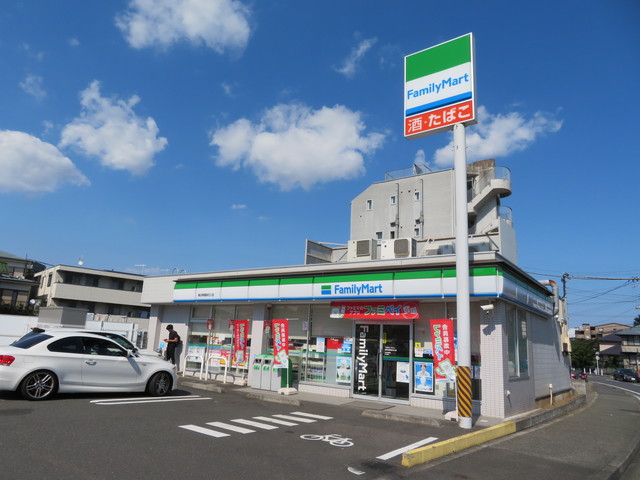 コンビニ　ファミリーマート横浜青葉新石川店（コンビニ）まで506m