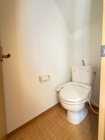 トイレ　トイレもきれいです