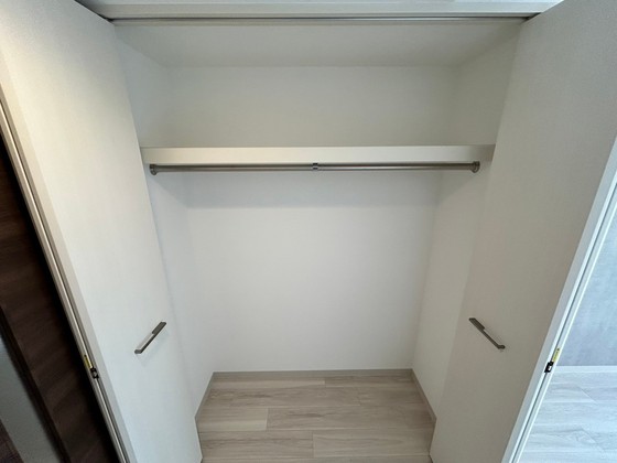 収納　※別部屋の写真です
