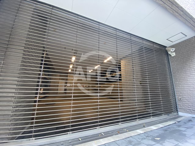 駐車場　シティハウス南森町　駐車場