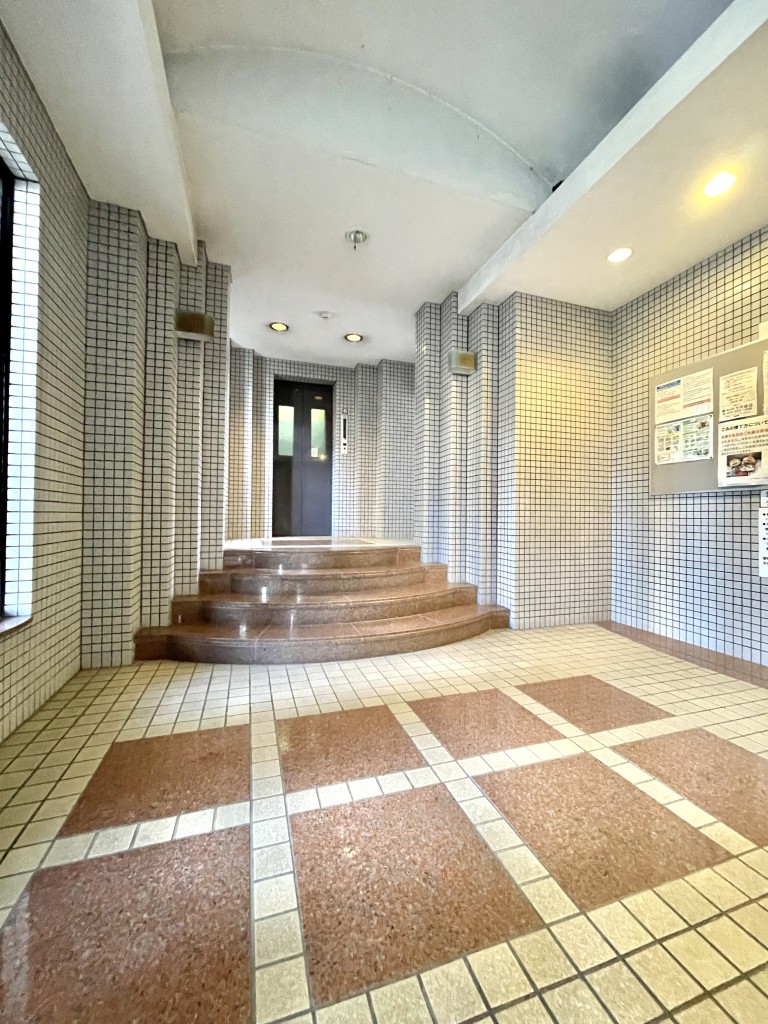 パラドール西院パートツーの外観写真