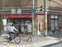 コンビニ　セブンイレブン大阪江戸堀３丁目店（コンビニ）まで179m