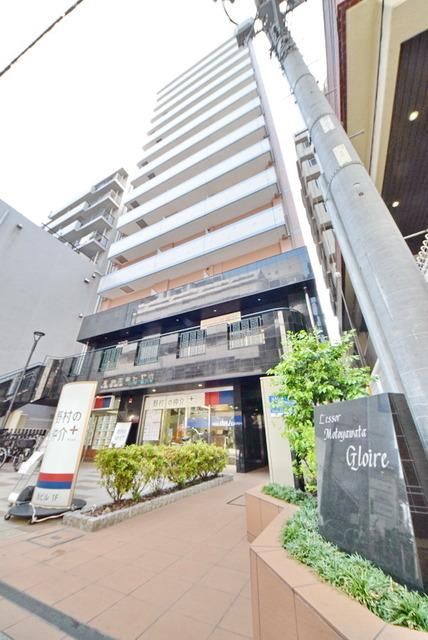 建物外観　駅徒歩3分という便利な立地