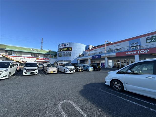 スーパー　クロスガーデン（スーパー）まで1421m