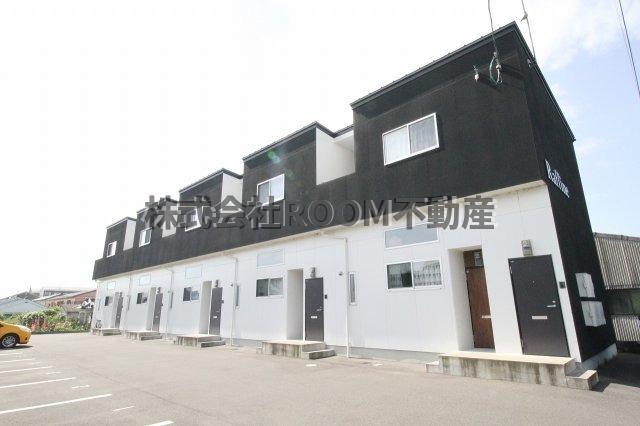 建物外観　外観は落ち着いています