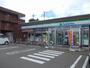 コンビニ　ファミリーマート（コンビニ）まで700m