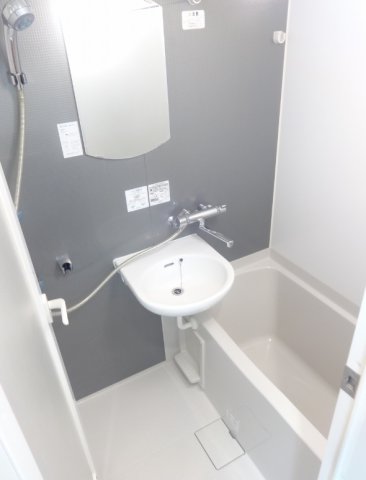 バス・シャワールーム　他部屋の参考写真です