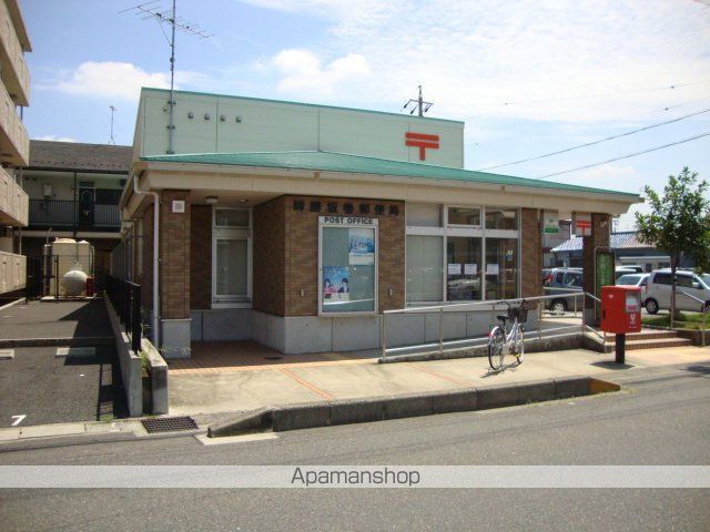その他　師勝坂巻郵便局（その他）まで818m