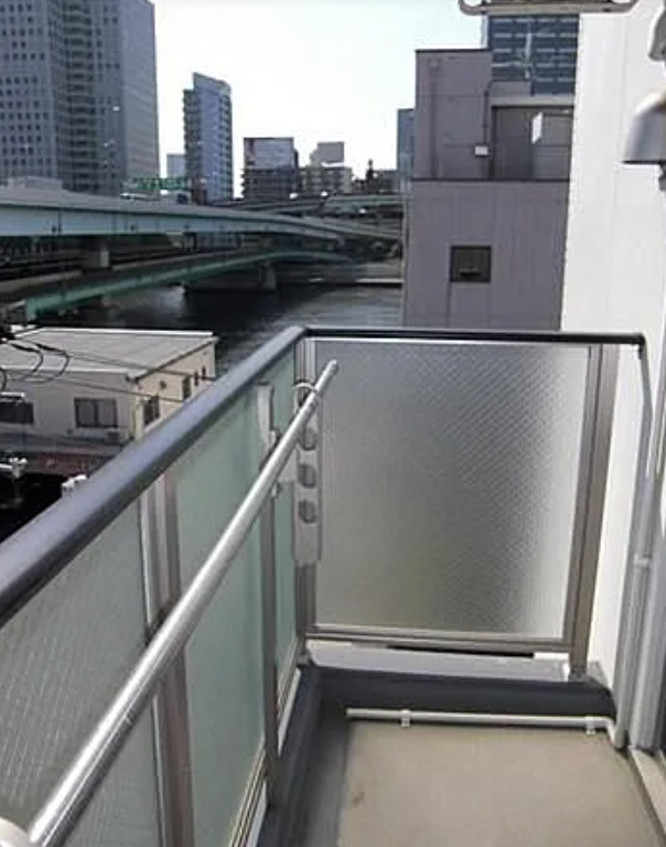 バルコニー　※別部屋の参考写真です。