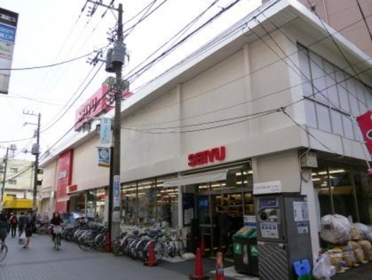 スーパー　西友烏山店（スーパー）まで195m