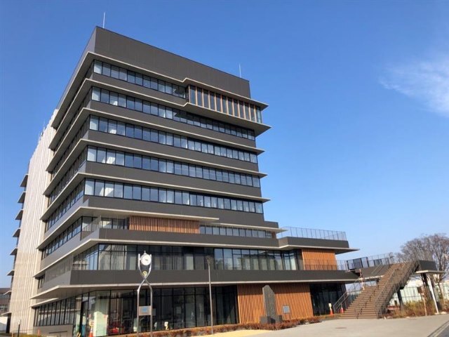 役所　越谷市役所（役所）まで5865m
