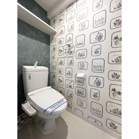 トイレ　トイレ