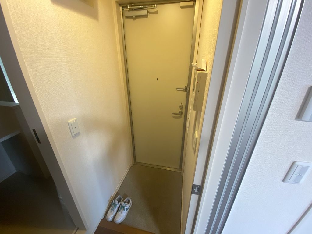 玄関　玄関