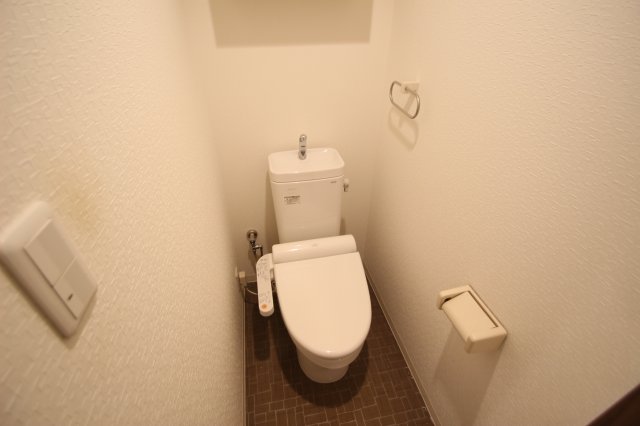 ラ・メゾン イグレックのトイレ写真