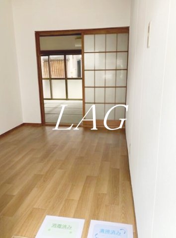 コーポあずさの居間写真