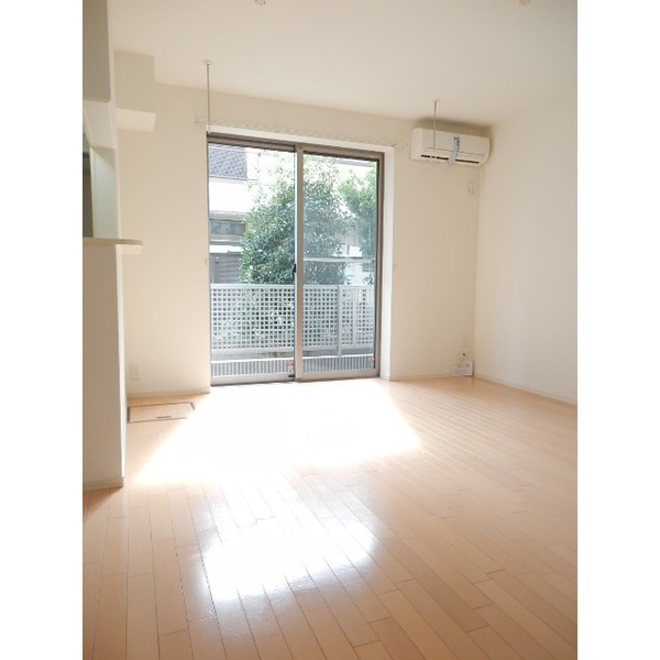 MAISON VERTの居間写真