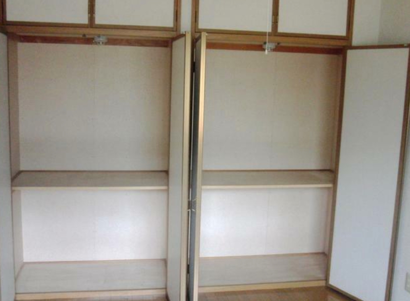 収納　別号室