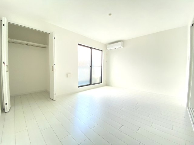 シャンタラム吹田の内装写真