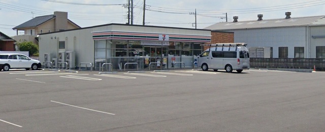 コンビニ　セブンイレブン龍ケ崎大徳町店（コンビニ）まで428m