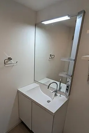 洗面設備　別タイプ部屋　参考写真です