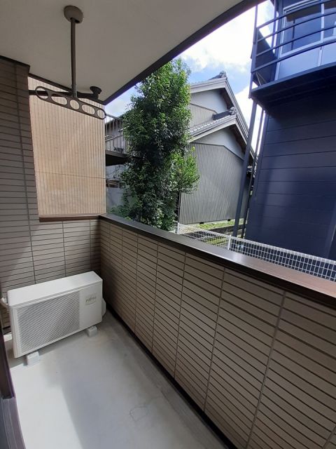 バルコニー