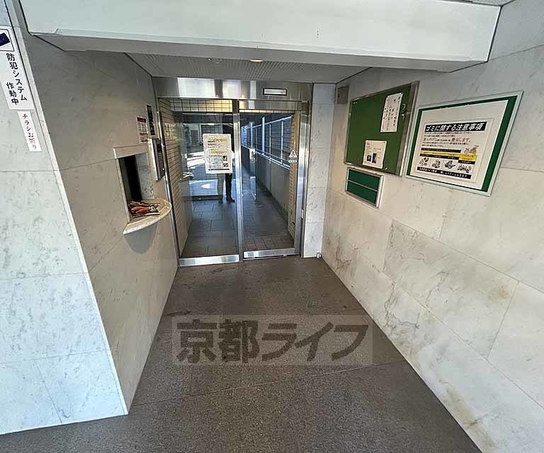 エントランス