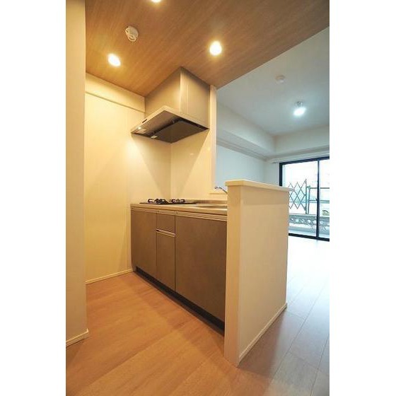 キッチン　※同タイプ別部屋写真・現況優先