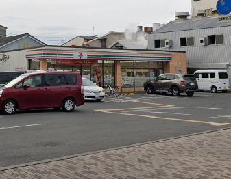 コンビニ　セブンイレブン 大阪中川5丁目店（コンビニ）まで492m