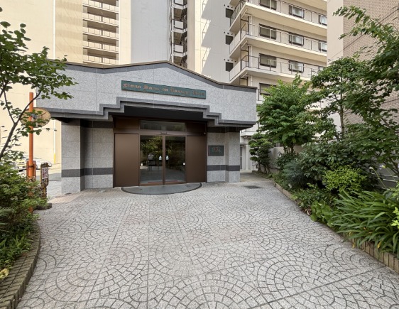 ＪＲ鹿児島本線 大野城駅 徒歩5分 14階建 築32年の外観写真