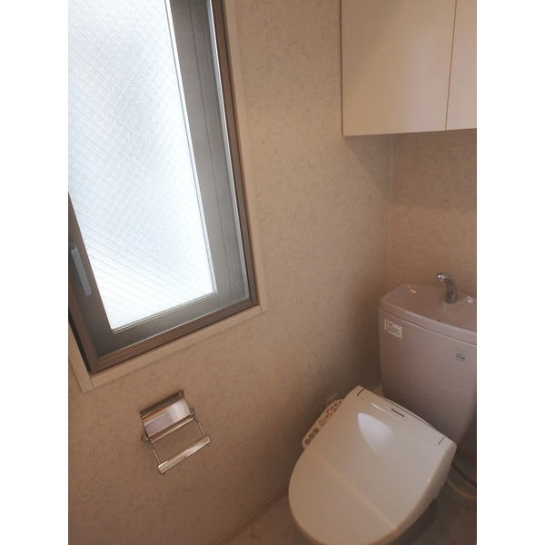 プロシード西新宿のトイレ写真