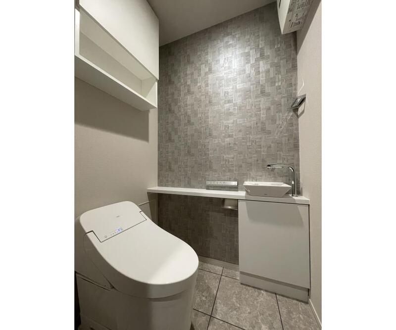 HARUMIFLAG SUN VILLAGE B棟のトイレ写真