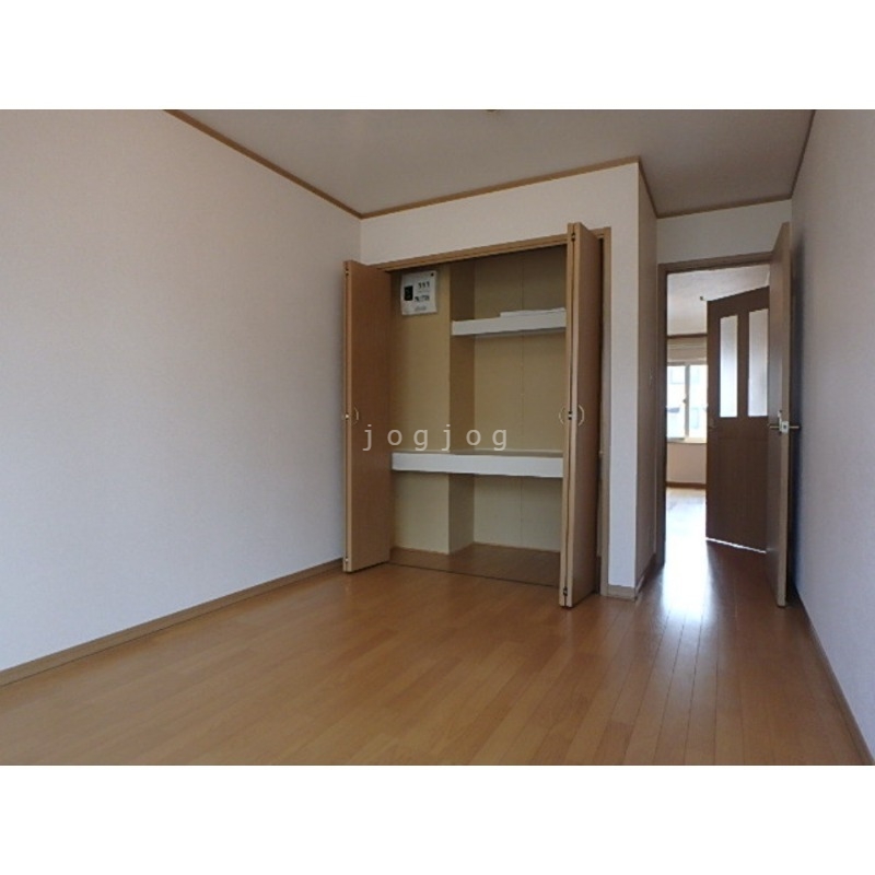 その他部屋・スペース　収納がたっぷりあるお部屋です。