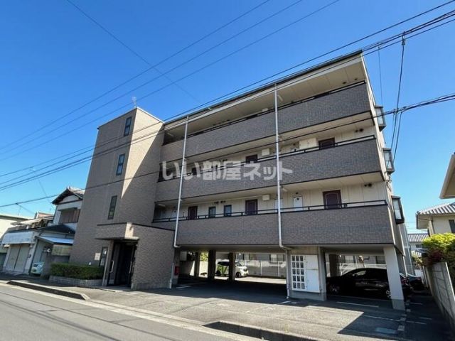 グランツ屋島IIIの外観写真