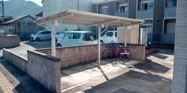 その他共有部分　屋根付き駐輪場