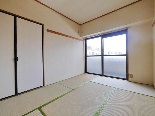 その他部屋・スペース　※別部屋同間取り参考写真※