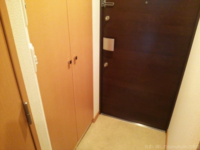 玄関　反転タイプ