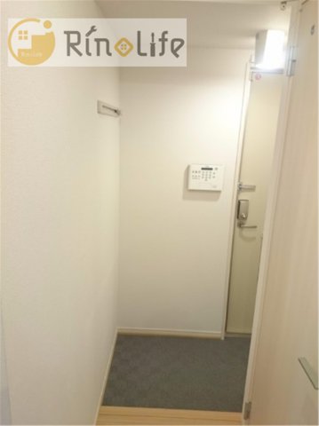 コージィコート大興の玄関写真