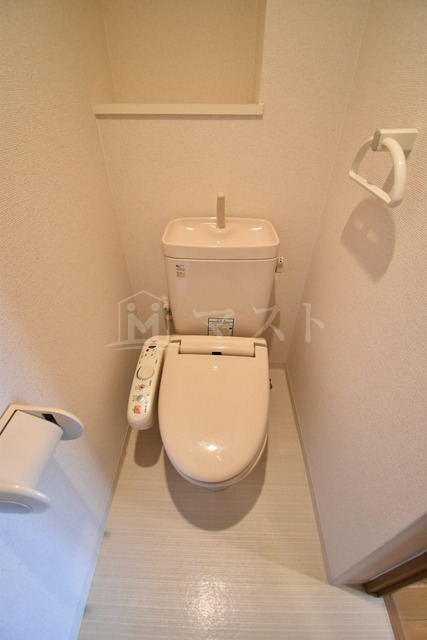 地下鉄堺筋線 堺筋本町駅 徒歩5分 11階建 築25年のトイレ写真