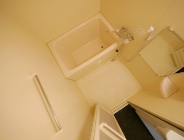 グラート コートの風呂写真