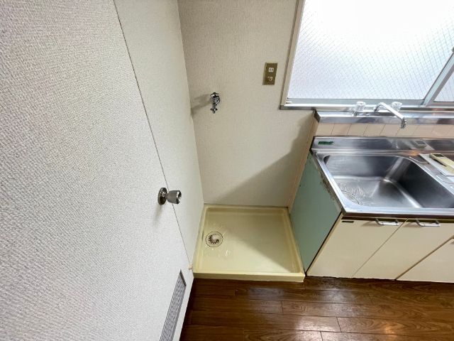 洗面設備　室内洗濯機置き場