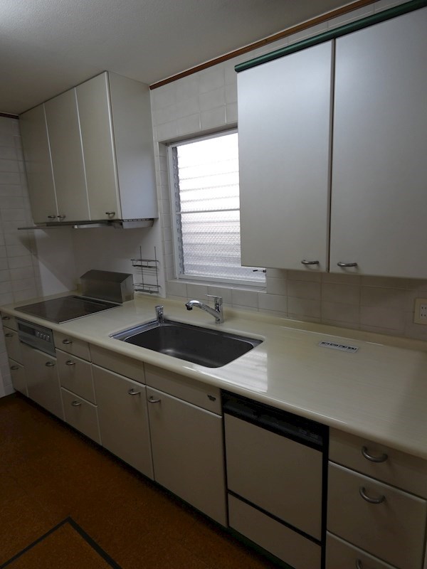 高砂4丁目戸建賃貸のキッチン写真