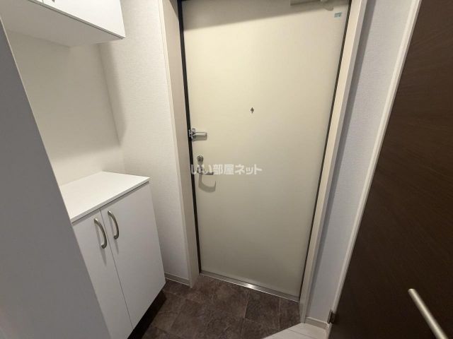 グランディール錦町の玄関写真