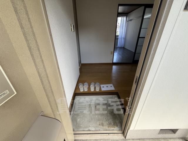 第二吉万ハイツの玄関写真
