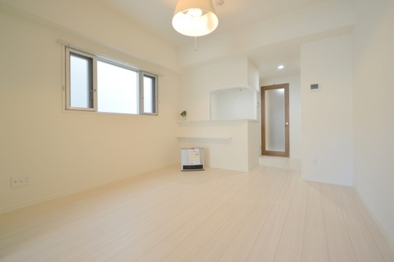 その他部屋・スペース　角部屋２面採光の明るいＬＤＫ
