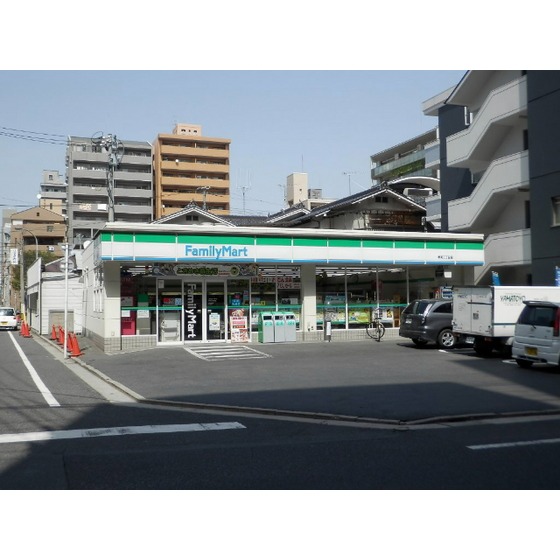 コンビニ　ファミリーマート堺町二丁目店（コンビニ）まで198m