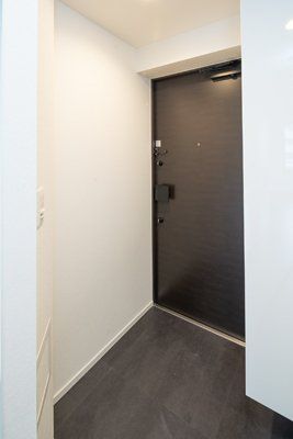 Centenario市谷二十騎町の玄関写真